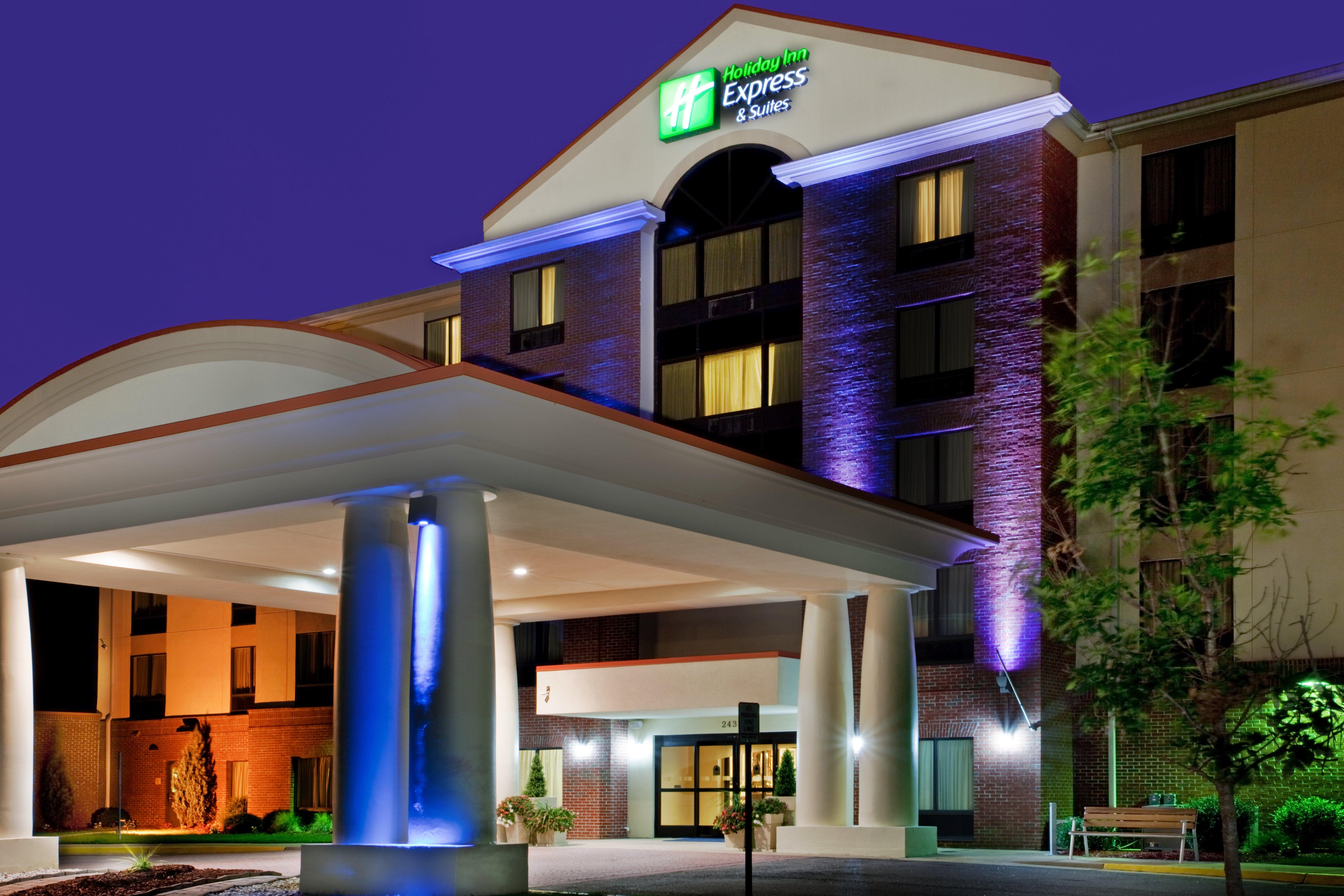 Holiday Inn Express & Suites Chesapeake By Ihg Eksteriør bilde